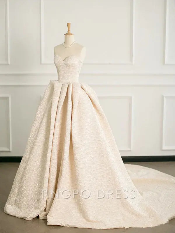 TingPo Wholesale Elegant Pretty Ball Gown Sweetheart Satin Long Prom Dresses Party Gown Evening Dress